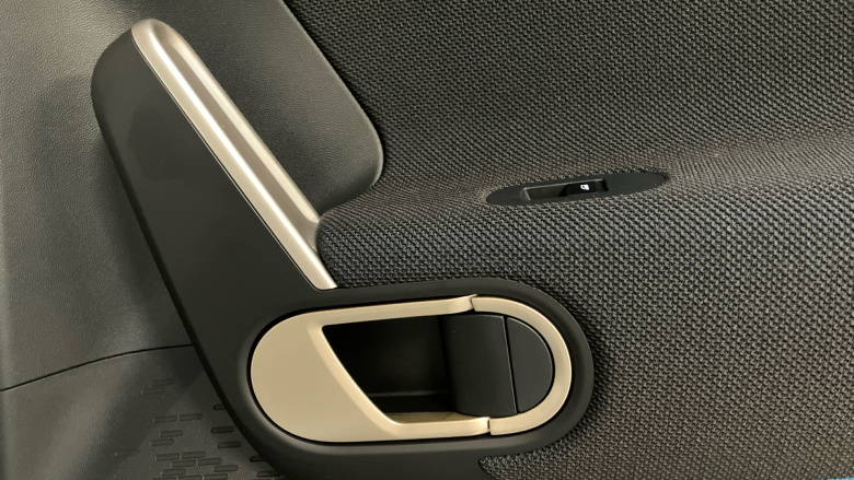 MINI Aceman 135kW E Classic 43kWh 5dr Auto Electric Hatchback